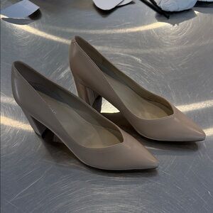 NWT Marc Fisher Women’s Block Heels